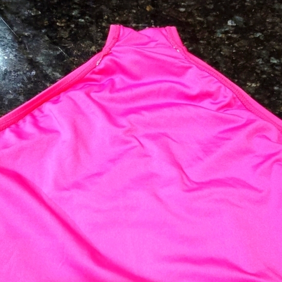 Large Hot Pink One Piece Swimsuit 🩱 Vacation Beach Summer - Picture 6 of 8